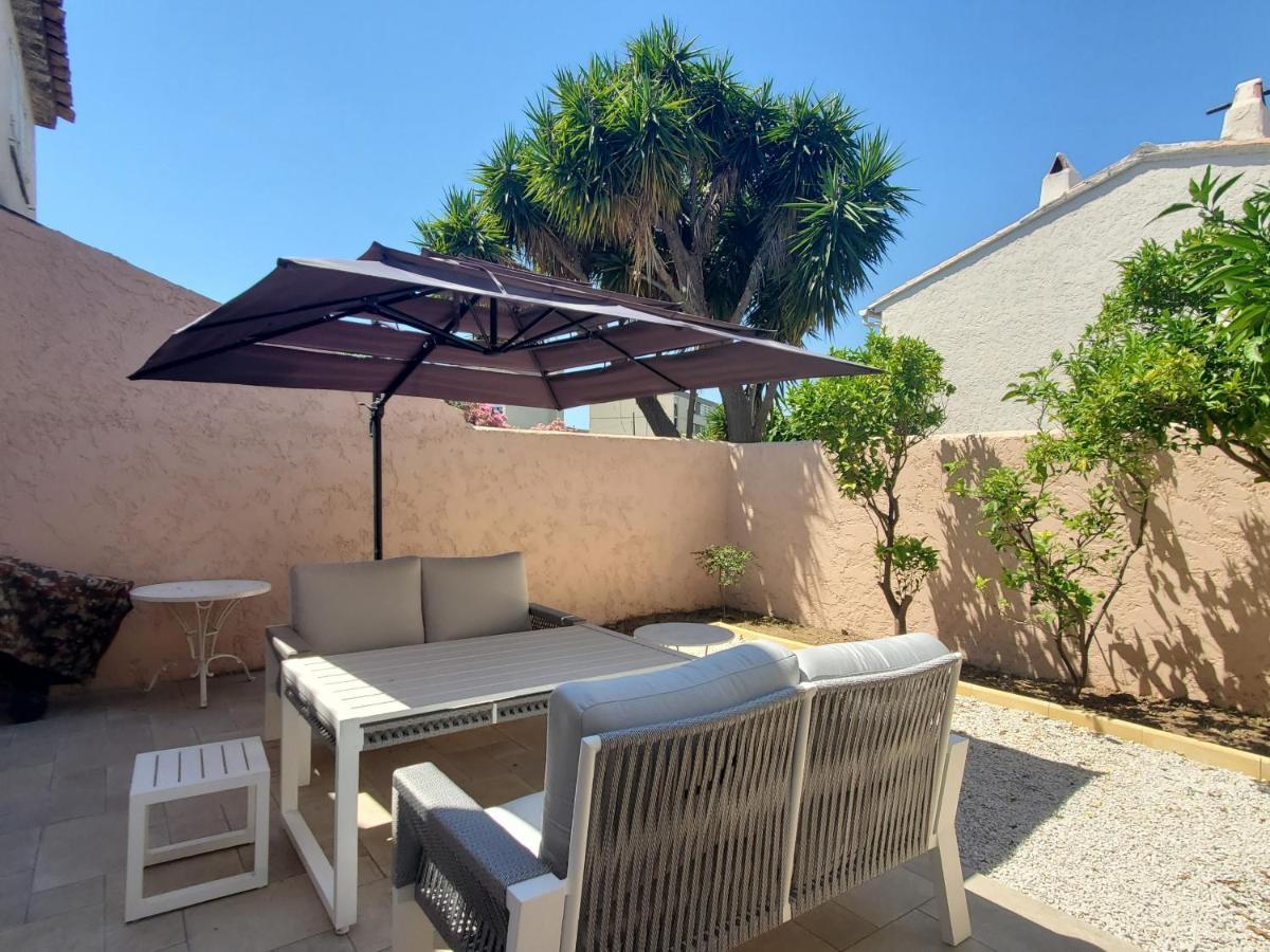 Frejus Maison 3 Chambres 100M2 Climatisee 6 Person エクステリア 写真
