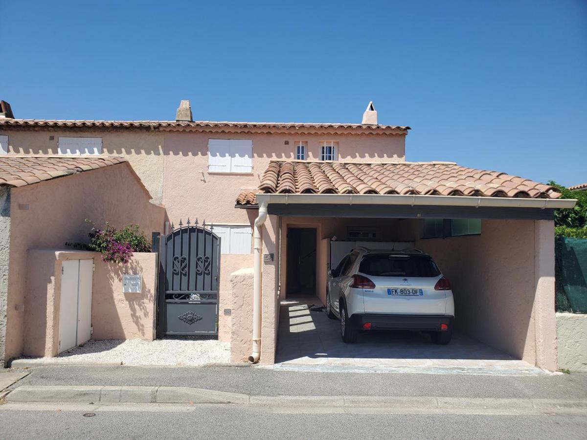 Frejus Maison 3 Chambres 100M2 Climatisee 6 Person エクステリア 写真